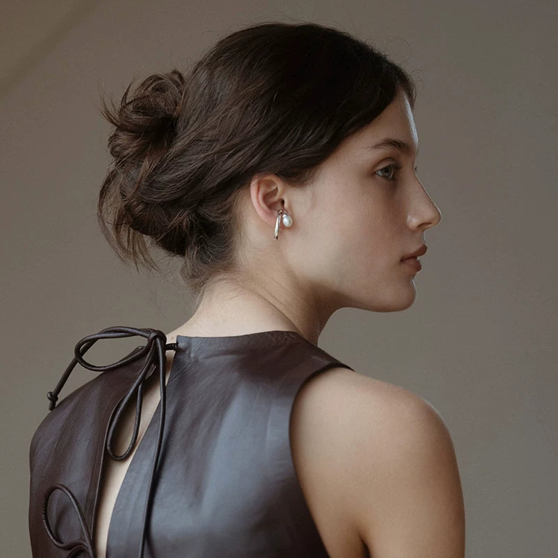 Detsccda | Minimalist French Style Pearl Inlaid Non-Pierced Ear Clips Versatile Silver Retro Fashion Jewelry Women 2026