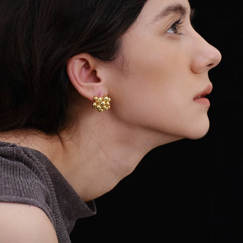 Jilifang Fireworks, High-End Temperament, Retro Style, Fashionable Niche, Smart Round Beads, Beaded Earrings, Silver Needle Earrings