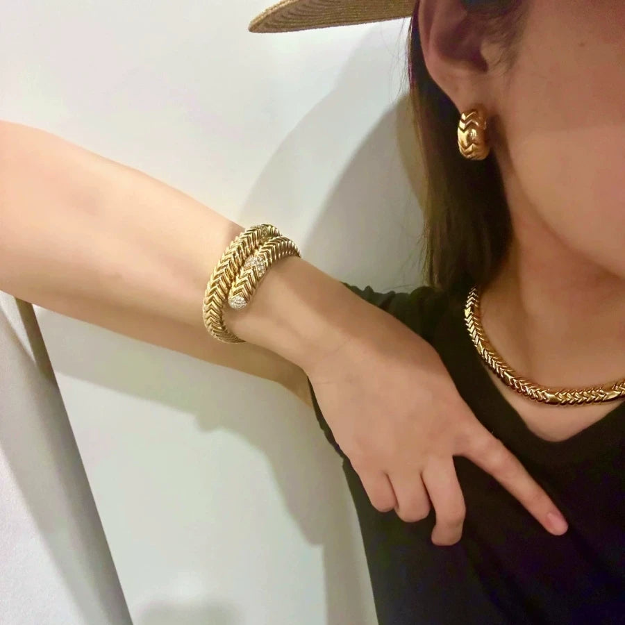 European And American Niche Design, Medieval Vintage Double-Layer Snake-Shaped Bracelet, Retro Double-Layer Stacked Diamond-Encrusted Exaggerated Bracelet