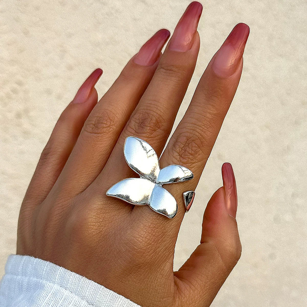 Detsccda | 2026 Women's Two-Finger Butterfly Ring with Glossy Metal Finish and Simple Bow Statement Adjustable Jewelry