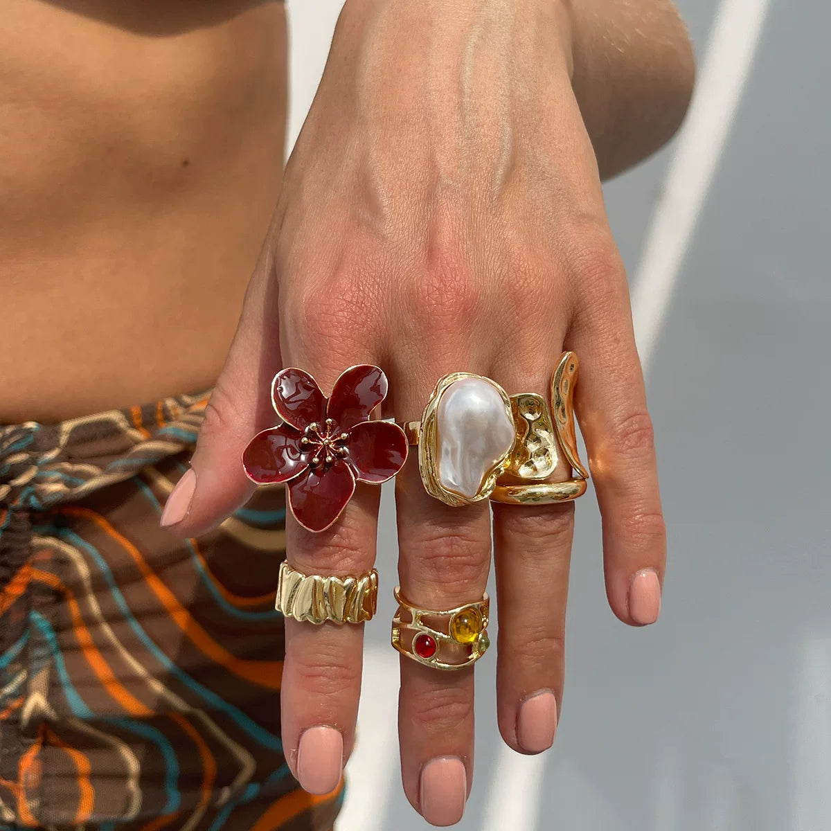 Detsccda | 2026 Women's Open Ring with Baroque Imitation Pearl Inlaid Gemstone and Liquid Lava Flower Design Statement Jewelry