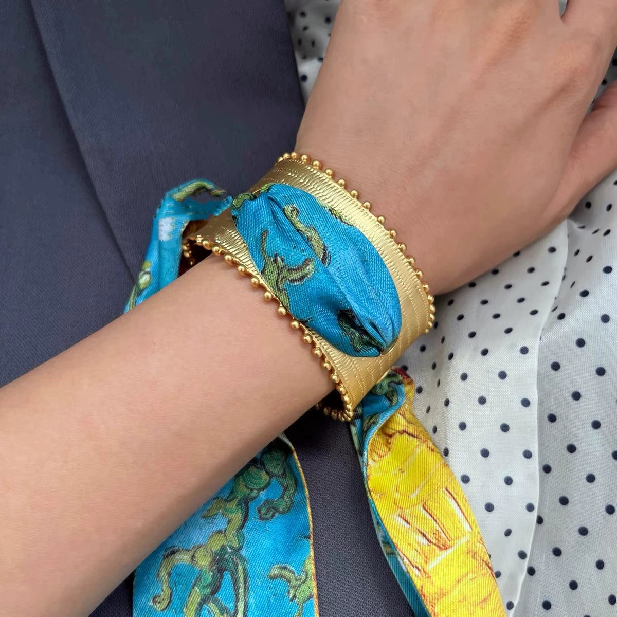 French Niche Design Ribbon Bracelet Frosted Gold Twist Opening Adjustable Middle-Aged Vintage Bracelet