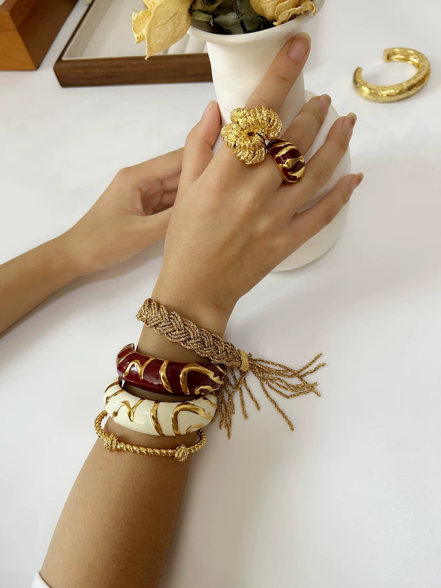 French Niche Design Au*Eliebide*Mann Burgundy Patterned 𫔭 Mouth Gold Bracelet Second-Hand Vintage