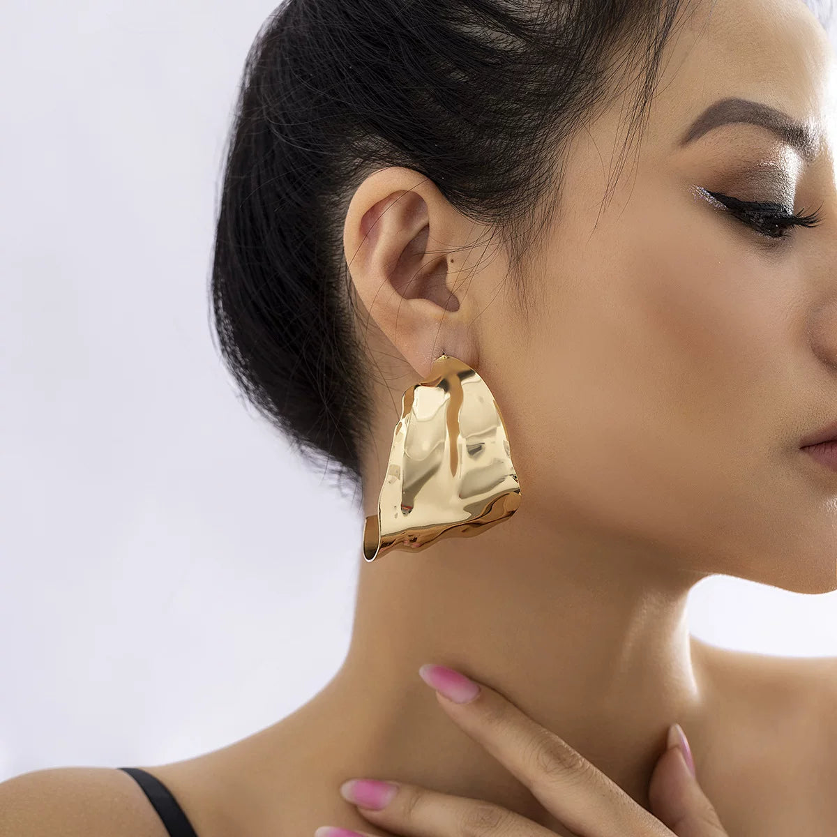 European And American Earrings, Cool Style Metal Sequin Earrings For Women, Niche Irregular Geometric C-Shaped Earrings