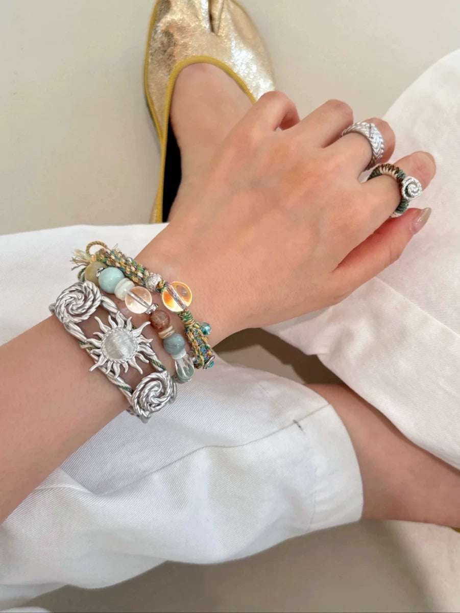 Niche Design, French Elegant Sun Knot Braided Bracelet, Adjustable Opening, Retro, Versatile, Adjustable And Stackable