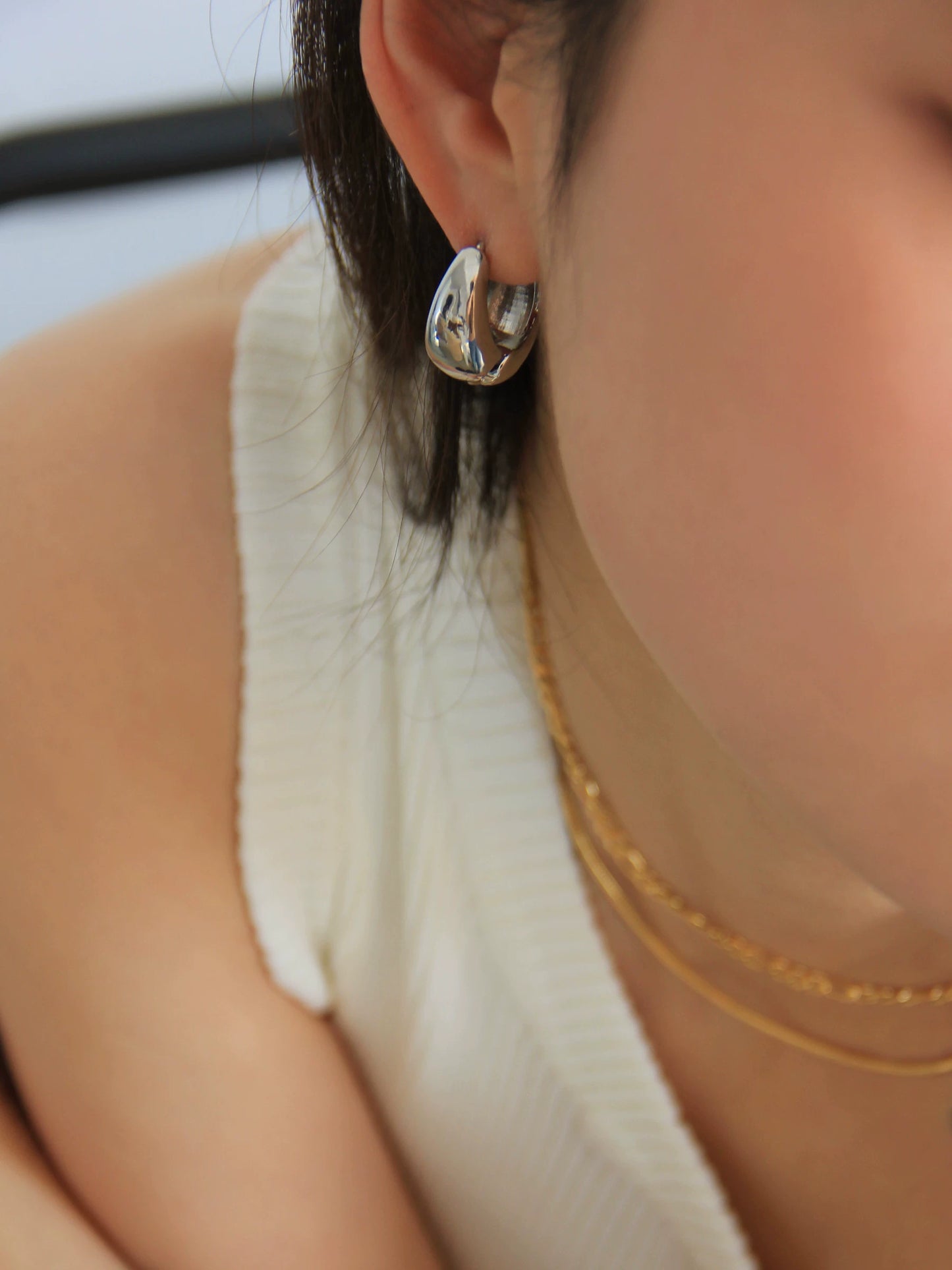 European And American Cold And Simple French Retro Versatile Fashionable High-End Brass Gold-Plated Water Drop Circle Earrings