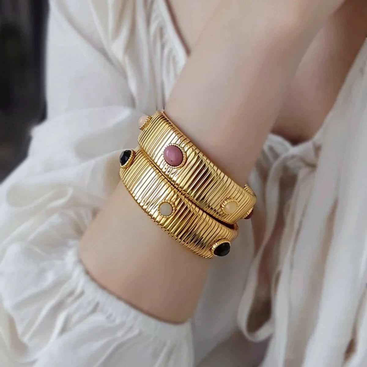 French Niche Design Natural Gemstone Agate Inlaid Bracelet, Vintage Vintage Gold Elastic Bracelet Stacked