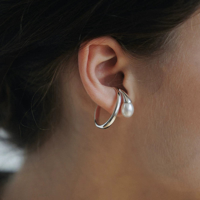 Minimalist, Fashionable And Personalized, French Style Retro, Versatile Silver Inlaid With Pearls, European And American Non-Pierced Ear Bone Ear Clips