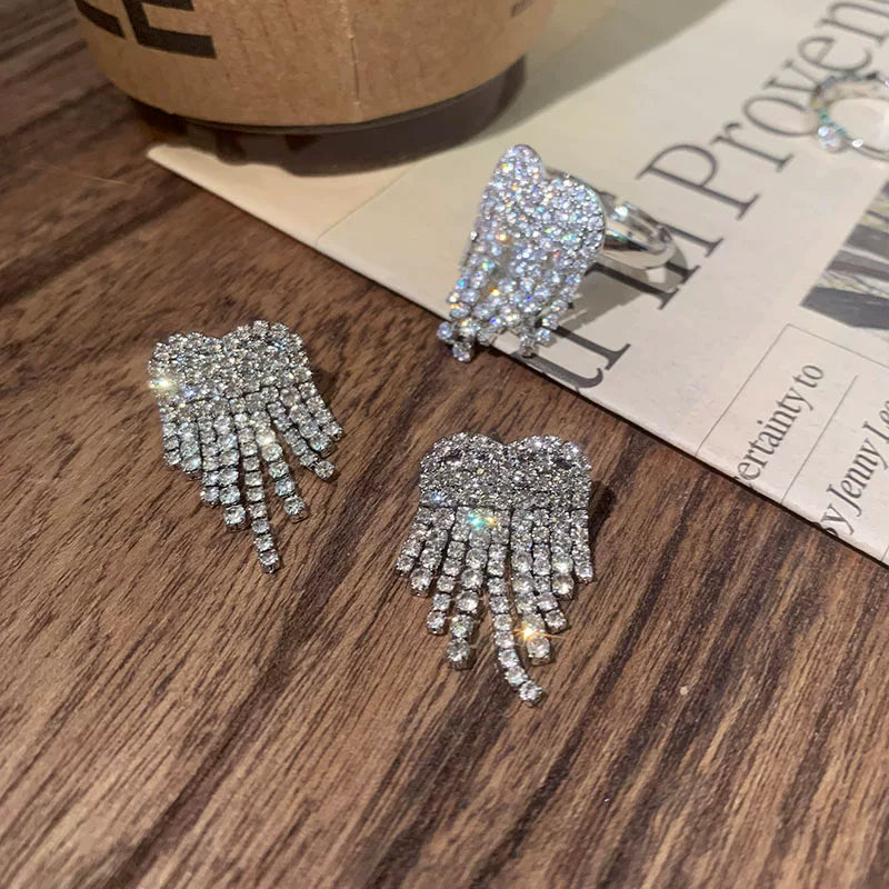 Niche Design Full Diamond Inlaid Shiny Silver Love Tassel Silver Needle Earrings European And American High-End Design Ring Earrings