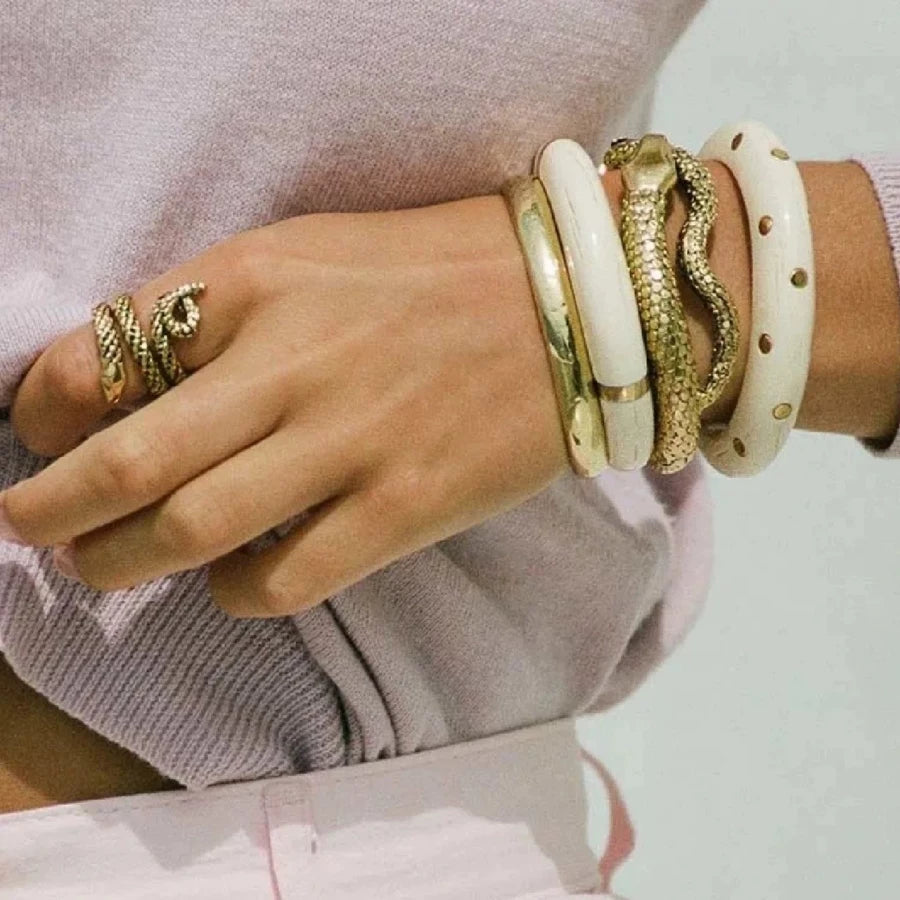 French Niche Design Aurel*Ebiderm*Nn Black And White Gold Rivet Enamel Glaze Open 𫔭 Mouth Bracelet European And American Middle Ages