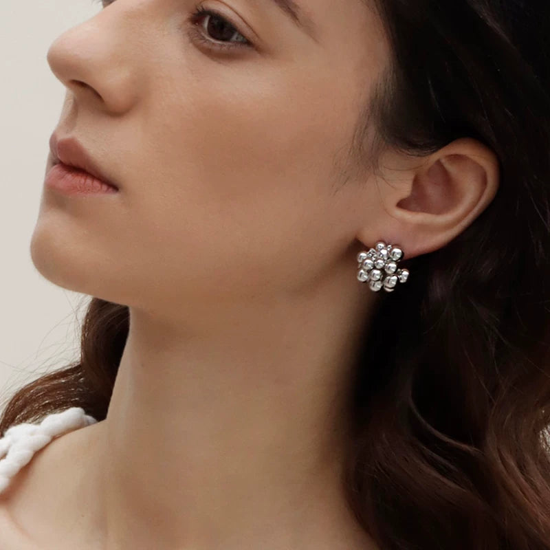 Jilifang Fireworks, High-End Temperament, Retro Style, Fashionable Niche, Smart Round Beads, Beaded Earrings, Silver Needle Earrings