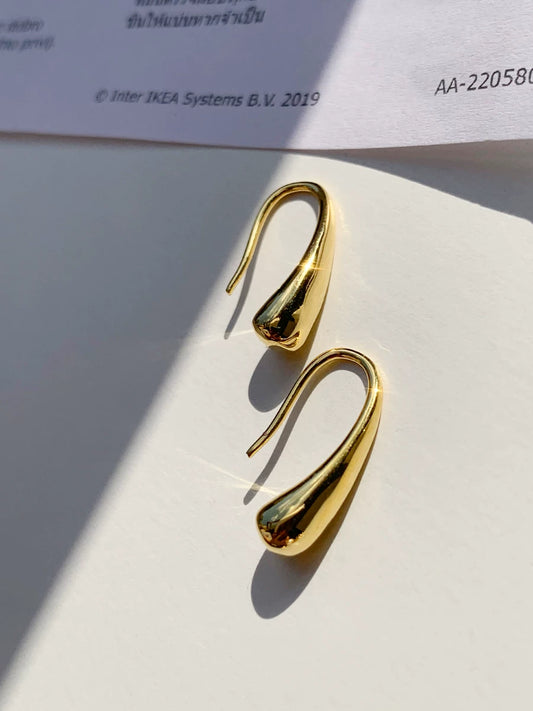 French Retro Light Luxury European And American Ins Style 18K Gold Plated Extremely Simple Ear Hook Earrings Mini Water Drop Earrings Hypoallergenic