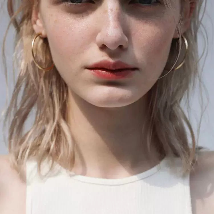 Yaoyizun European And American Large Hoop Unique Earrings That Don’T Pick Your Face Shape, Don’T Fade, Versatile Plain Hoops, Painless Ear Clips