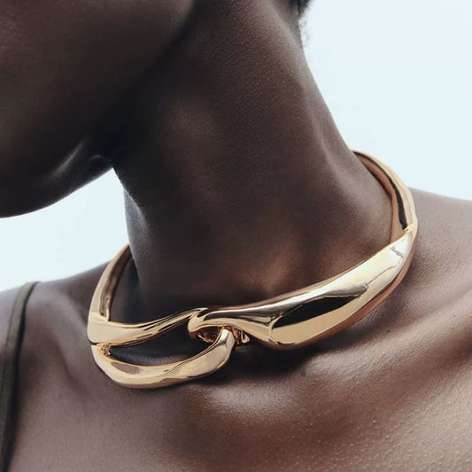 European And American Big-Name Exaggerated Metal Surround Hip-Hop Style Retro Necklace, Personalized Catwalk Fashion Neck Chain For Trendy Women 𫔀