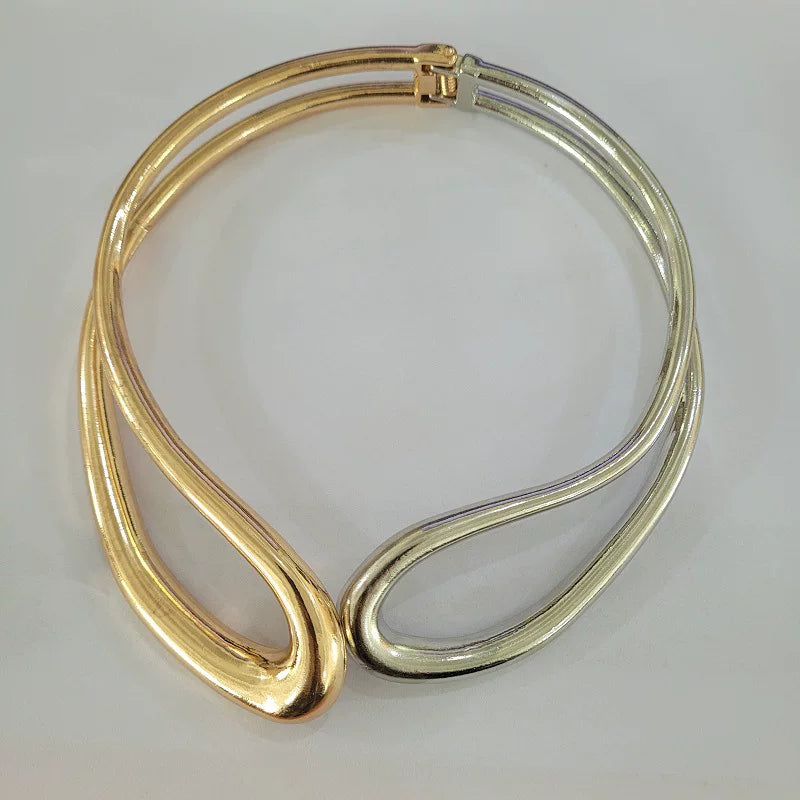 European And American Cross-Border Exaggerated Glossy Ring Metal Style Choker Necklace Ancient Hollow Irregular Spring Necklace For Women