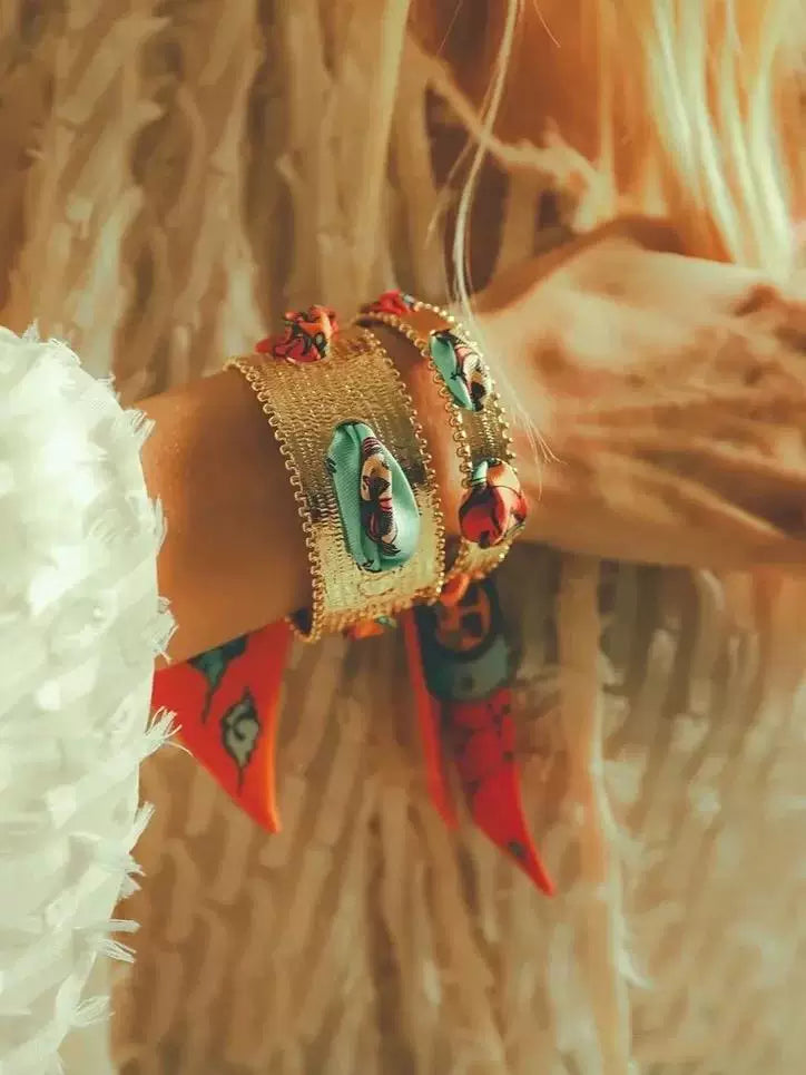 French Niche Design Ribbon Bracelet Frosted Gold Twist Opening Adjustable Middle-Aged Vintage Bracelet