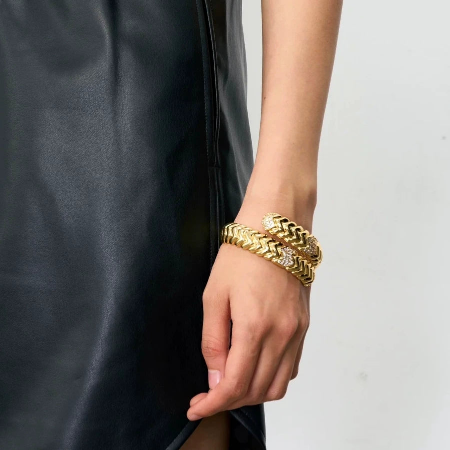 European And American Niche Design, Medieval Vintage Double-Layer Snake-Shaped Bracelet, Retro Double-Layer Stacked Diamond-Encrusted Exaggerated Bracelet