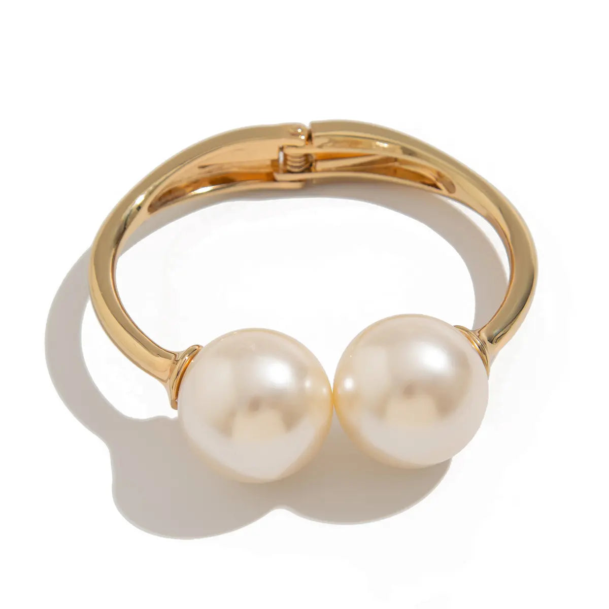 European And American Exaggerated Large Pearl Open Style Metal Water Drop Wide Pattern Spring Buckle Bracelet