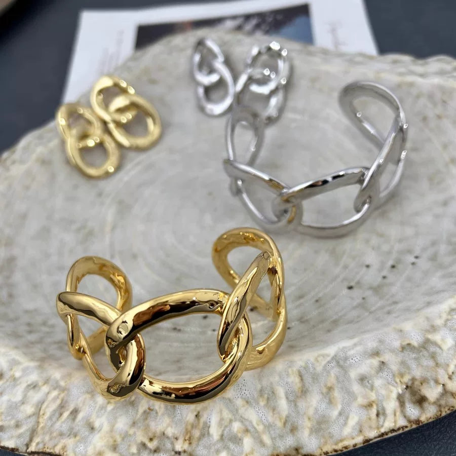 French Niche Design Go*S*Ens Ring Hollow Bracelet, Simple And Fashionable Opening, Adjustable Mouth, European And American Exaggerated Ring