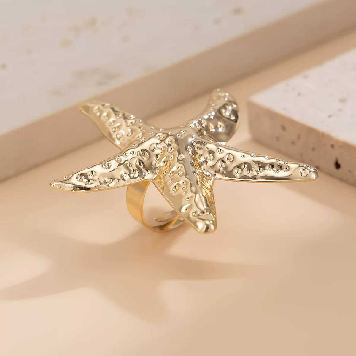 European And American Cross-Border Jewelry Beach Vacation Style Metal Starfish Ring Women'S Exaggerated Imitation Pearl Conch Adjustable Ring