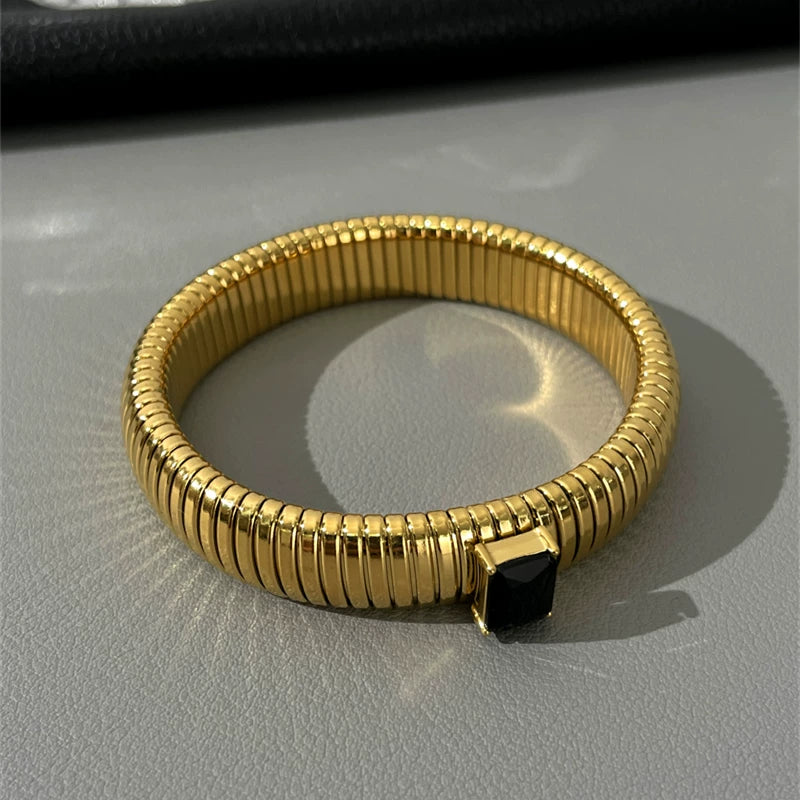 Detsccda | Threaded Metal Wide Spring Bracelet Women’s European American Personality Exaggerated Fashionable Versatile Retro Temperament Hand Jewelry