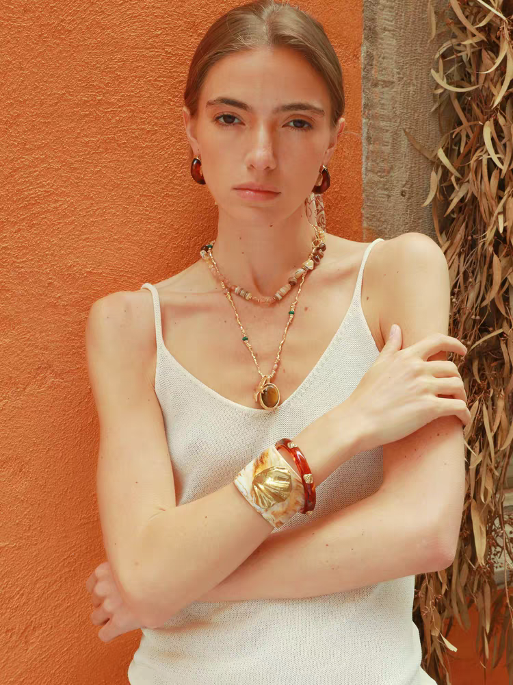 Wide Version Shell Flower Green Stone Bracelet For Women European And American Light Luxury Niche High-End Holiday Style Resin Open Bracelet Bracelet