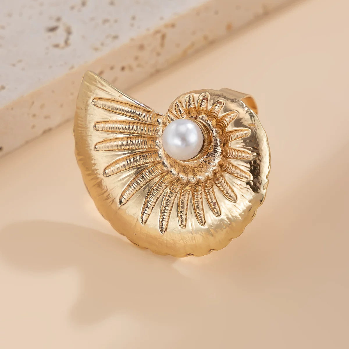 Detsccda | 2026 Metal Starfish Adjustable Ring with Imitation Pearl and Conch-Inspired Details